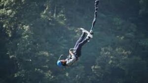 Bungee jumping in Rishikesh